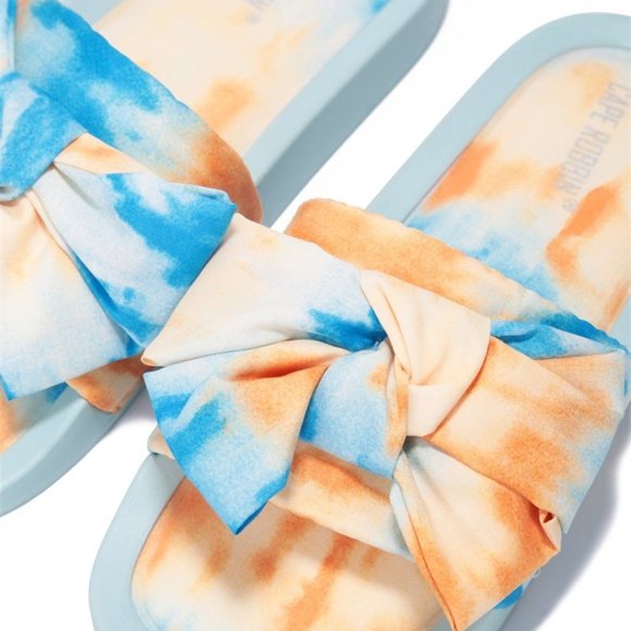 SALE! CAPE ROBBIN SHERLOCK FOUND IT FLAT SANDALS - Picture 6 of 6